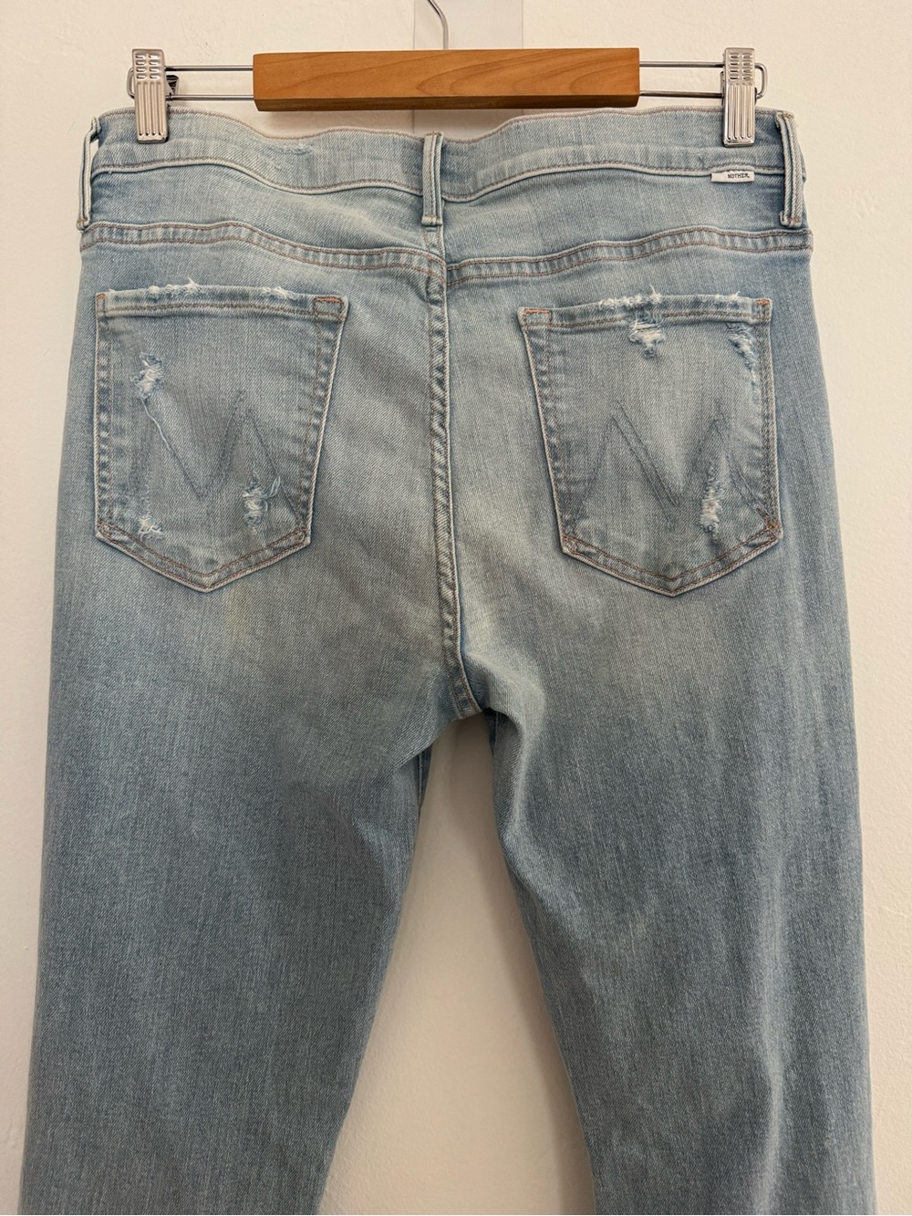 Mother The Weekender Flare Jean Free Hugs Distressed Light Wash Denim - Picture 8 of 15